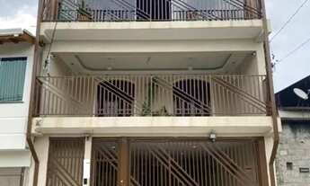 Imagem 3: Sobrado à venda em Barueri, Jardim Graziela, com 4 quartos, com 390 m², Não Está Em Condom