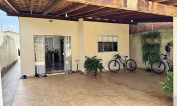 Imagem: Casa linda na Divineia