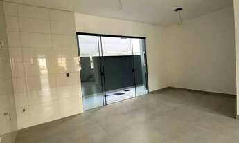 Imagem 3: Geminado com 2 suítes sendo 1 com sacada e 2 vagas de garagem - Costa e Silva