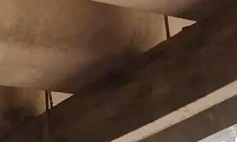 Imagem: VENDO CASA ANTIGA EM BAIRRO NOBRE. Casa