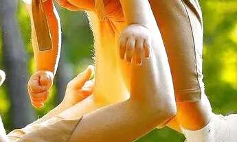 Imagem 2: CASA DUPLEX 3/4 E 2 SUITES, VARANDA E GARDEM - PRAIA DO FORTE