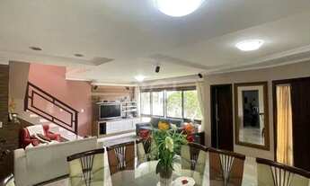 Imagem 7: Casa para Venda - 240m², 4 dormitórios, sendo 2 suites, 3 vagas - Centro