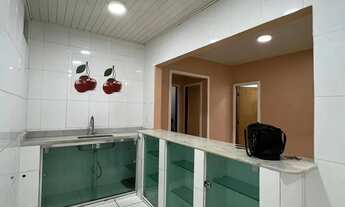 Imagem 7: CASA 3 QTS SUÍTE + 5 KITNETS ALUGADAS - RENDA GARANTIDA - LÍRIO DO VALE