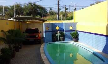 Imagem 2: Casa Duplex para Venda em Fortaleza, Cocó, 5 dormitórios, 4 suítes, 5 banheiros, 4 vagas