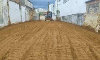 Imagem: Terreno no centro ao lado do bizord