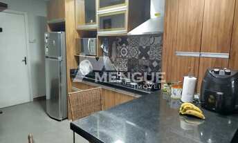 Imagem 2: Casa residencial com 4 dormitórios e 3 vagas no bairro Ecoville em Porto Alegre com 156m²