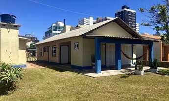 Imagem: Casa do Vovô a 1 Quadra do Mar