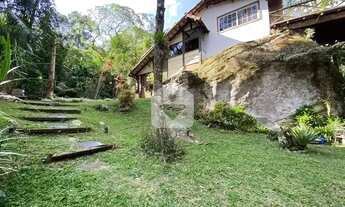 Imagem 2: Casa para venda com 3 quartos, 3800m² - Duarte Silveira - Petrópolis/RJ