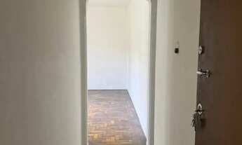 Imagem 5: Apartamento de 2 Dormitórios na Av. Azenha - Ótima Oportunidade