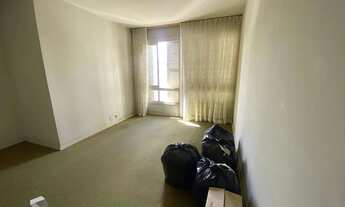 Imagem 2: 3 dormitório sendo 1 suite, vaga de garagem, bairro Menino Deus