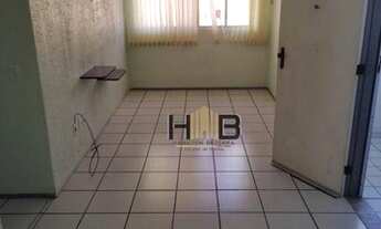 Imagem 3: Apartamento com 2 dormitórios para alugar próximo ao Colégio Christus e UFC, 60 m² por R