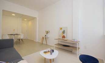 Imagem 4: Apartamento para venda tem 68 m² com 2 quartos (1 suíte) em Lagoa - Rio de Janeiro - RJ