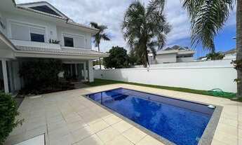 Imagem 5: Casa no condomínio Quintas do Rio com 4 suítes