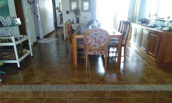 Imagem 4: Linda Casa de rua, com três dormitórios