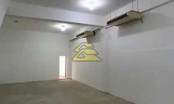 Imagem 2: Laranjeiras Galpão / depósito com venda por R$1.500.000