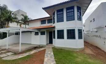 Imagem 2: Casa de 4 quartos para alugar no bairro Campeche