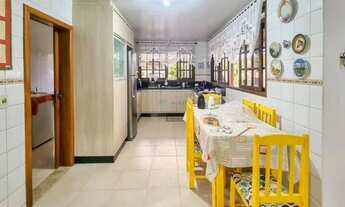 Imagem 7: Casa para venda tem 255 metros quadrados com 3 quartos em Piatã - Salvador - Bahia