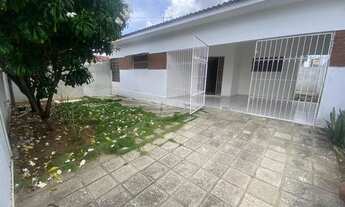 Imagem: Casa bela e ampla, próxima à Hilton Souto