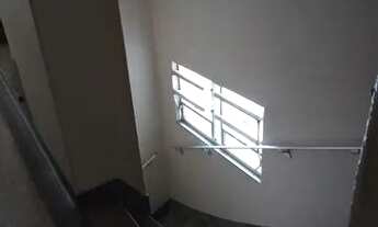 Imagem 6: Live vende: Apartamento 2 quartos com vaga no miolo de Icaraí