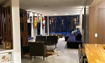 Imagem 1: Casa a venda - Alphaville 5 - Toda Reformada - 4 dorm. - 332m2 - SP