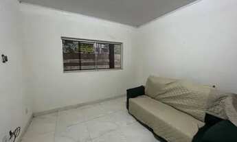 Imagem 6: Casa para venda possui 200 metros quadrados com 2 quartos em Maria Ortiz - Vitória - Espír