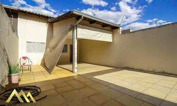 Imagem 2: Casa de 03 quartos no Residencial Canadá em Goiânia