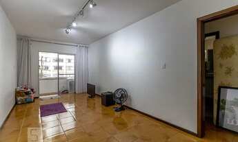 Imagem 2: Apartamento para Aluguel - Água Verde, 2 Quartos, 80 m2