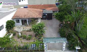 Imagem: Linda casa a venda, localizada no Balneário