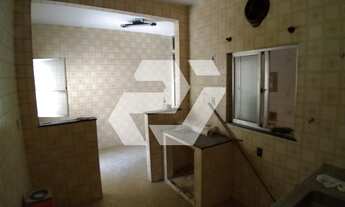 Imagem 4: Casa para venda tem 160 metros quadrados com 4 quartos em Bento Ribeiro - Rio de Janeiro