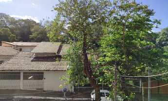 Imagem: Vagas para moça