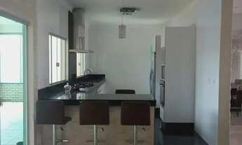 Imagem 4: Casa para venda possui 150 metros quadrados com 3 quartos em Centro - Lauro de Freitas - B