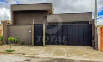 Imagem 2: Casa para venda de 3 quartos no bairro Pq. Cidade Jardim - Votuporanga - SP