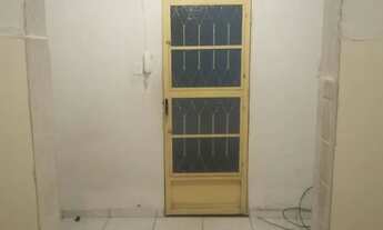 Imagem 3: Alugo casa quarto sala cozinha área de serviço