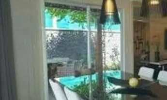 Imagem 7: Casa de condomínio para aluguel possui 250 metros quadrados com 4 quartos