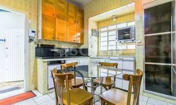 Imagem 3: Bela Casa de 247m muito bem localizada na Aclimação