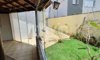 Imagem 4: Casa de condomínio térrea para venda possui 153 metros quadrados com 3 quartos sendo 1 suí