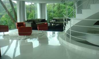 Imagem: Casa Moderna no Condomínio Villa Alina