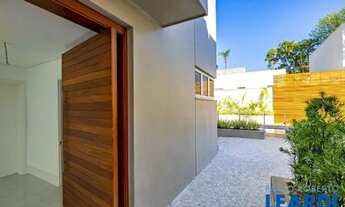 Imagem 7: CASA EM CONDOMÍNIO - GRANJA JULIETA - SP