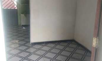 Imagem 2: Vendo uma casa Casa com 1 dormitório