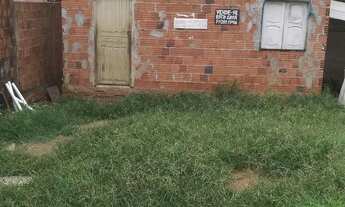 Imagem 4: Vendo terreno com duas casas