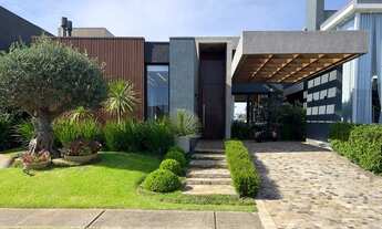 Imagem 3: Linda casa nova beira lago com piscina, totalmente decorada