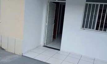 Imagem 2: Aluga-se apartamento no bairro asa branca perto do supermercado novo tempo