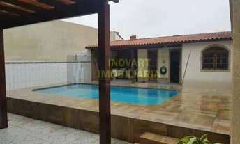 Imagem: Casa para venda possui 327 metros quadrados