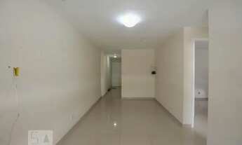 Imagem 5: Apartamento para Aluguel - Irajá, 2 Quartos, 48 m2