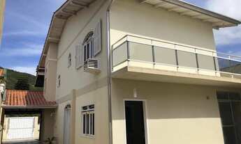 Imagem 3: Casa à venda, 6 quartos, 2 suítes, 1 vaga, Centro - Porto Belo/SC