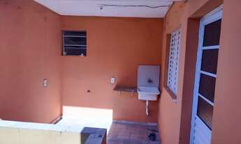 Imagem 2: Quarto e cozinha