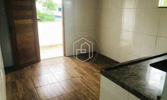 Imagem 4: Quitinete para aluguel em unamar perto da rodovia