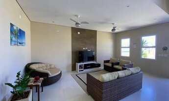 Imagem 3: Casa de condomínio sobrado para venda possui 350 metros quadrados com 4 quartos