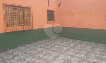 Imagem 4: 3 Dormitórios 1 suíte sala cozinha com área de serviço 2 banheiros quintal garagem para 3