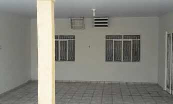 Imagem 2: Casa ampla para aluguel disponível a partir do dia 06/01/26